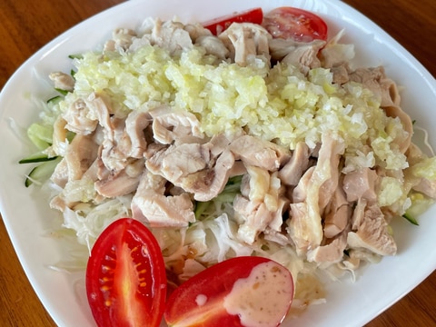 茹で鶏のネギ油がけ(棒棒鶏)